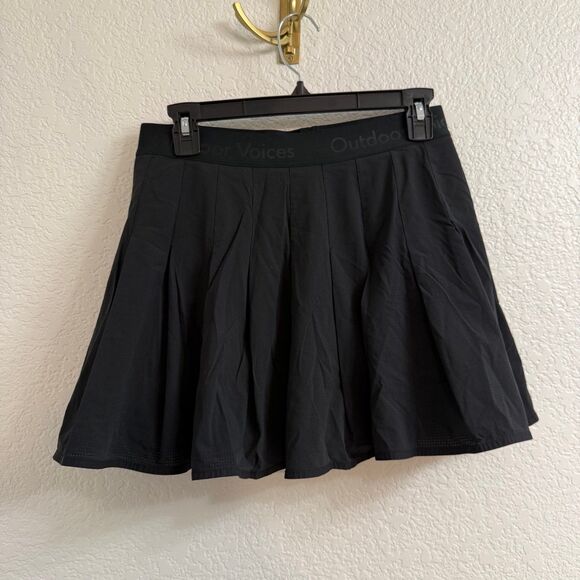 Outdoor Voices Tennis Skort Size Medium - Picture 1 of 4